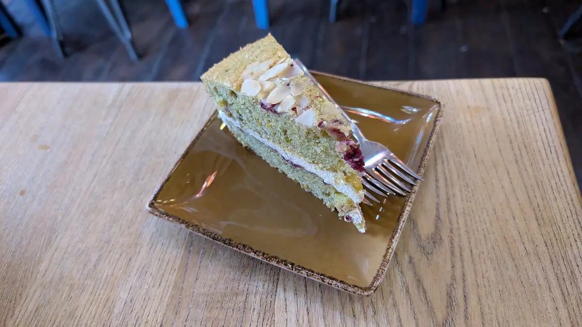 Craft T Cake – cake shop in Penhill, London